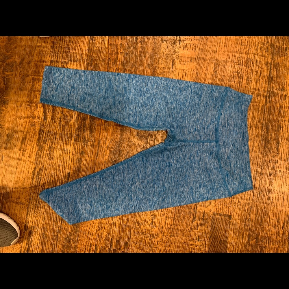 Beyond Yoga Capri Leggings